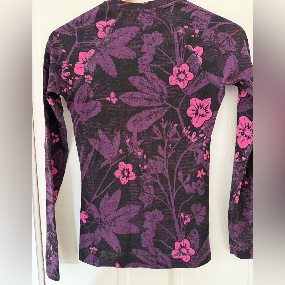 Smartwool Women's Long Sleeve Top - Black and Pink Floral - Picture 7 of 9